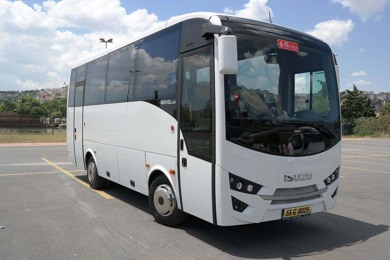 big_6_isuzu-04 Benz Sprinter 12 seats
