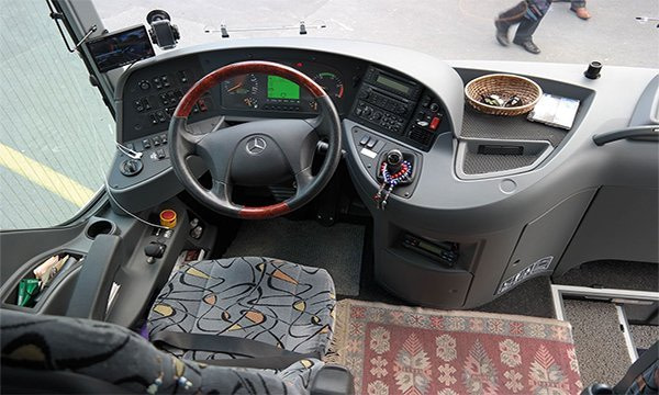 mercedes-13 Benz Sprinter 12 seats
